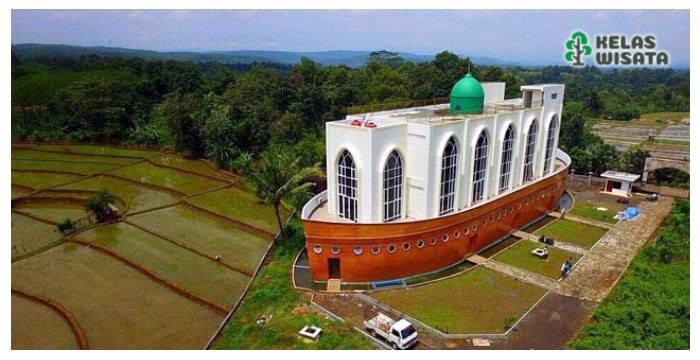 Masjid Kapal Semarang